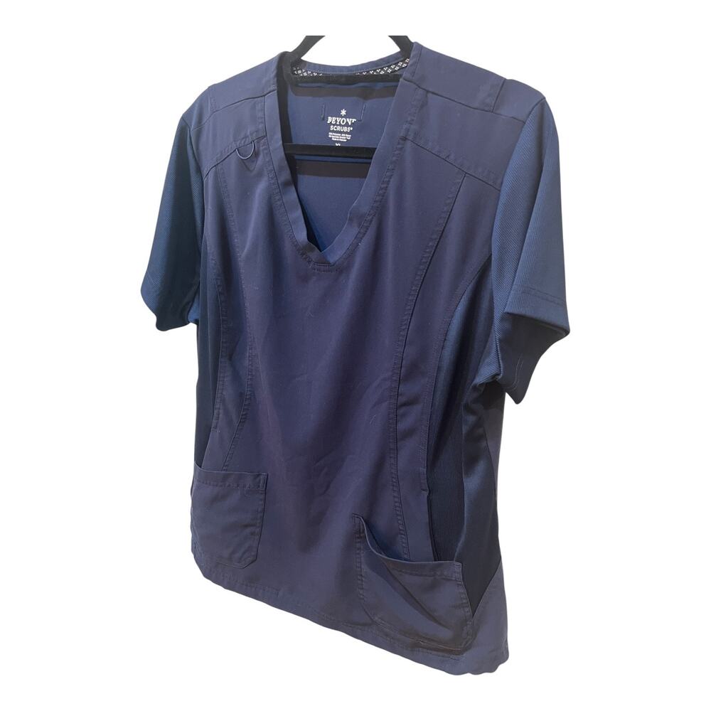 Beyond Scrubs Women’s Dark Navy Black Poly Spandex Twill Scrub Top Size XL